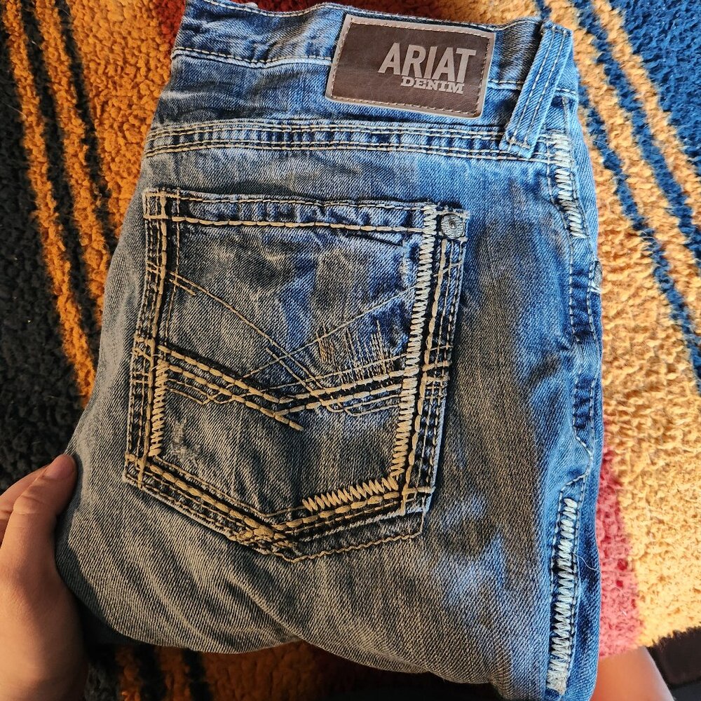 Womens Ariat jeans